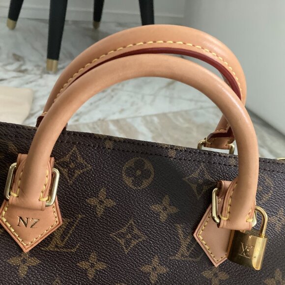 **SOLD** Louis Vuitton Speedy Bandoulliere 30 - Picture 7 of 9
